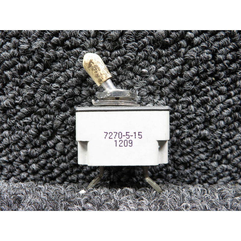 7270-5-15 Klixon Toggle Switch Assembly (Amps: 15)