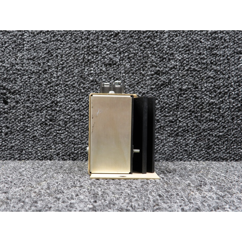 B-00286-1 (Alt: PAC-550390) Lamar Voltage Regulator (28 Volts)