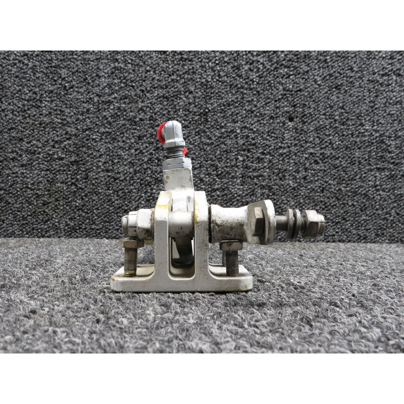 WTC2145-3 (Alt: 552-546) Wiebel Tool Hydraulic Actuator w Forward Bracket