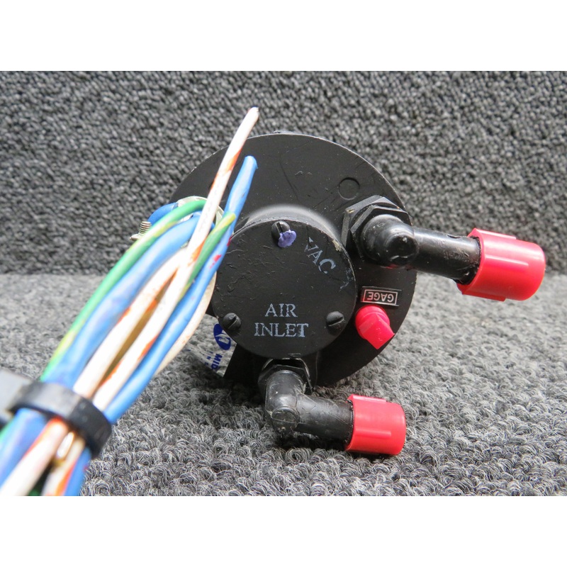 1U284-001-3 (Alt: 37570-10118) Sigma-Tek 5000L-4 Horizon Gyro Indicator w Mod