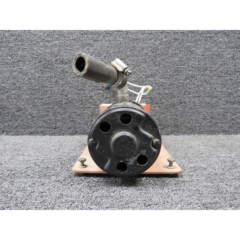 S-8112-472 Aero-Safe Motor with Bracket Mount (Volt: 24)