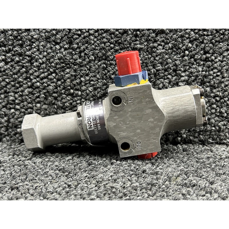 11-10900 (Alt: 206-076-035-001) Textron Hydraulic Filter Assembly