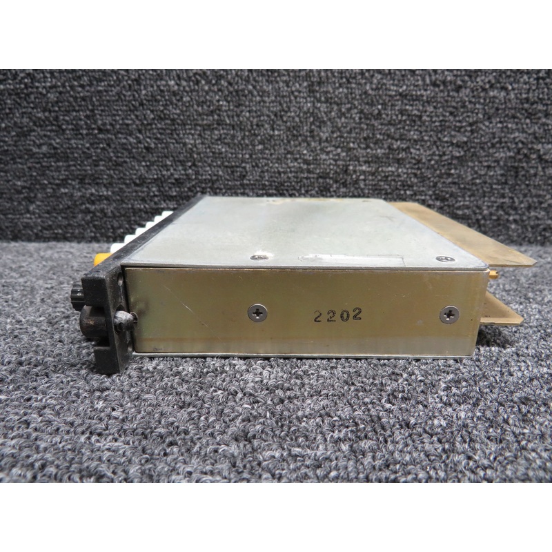 400-0032-002 Wulfsberg Electronics C-118 Flitefone III Cockpit Control Unit