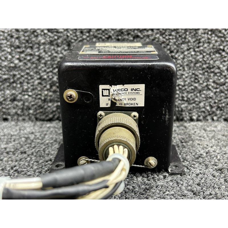 51565-016R Lear Siegler Inc DC Static Voltage Regulator (Volts: 28, Amps: 8)