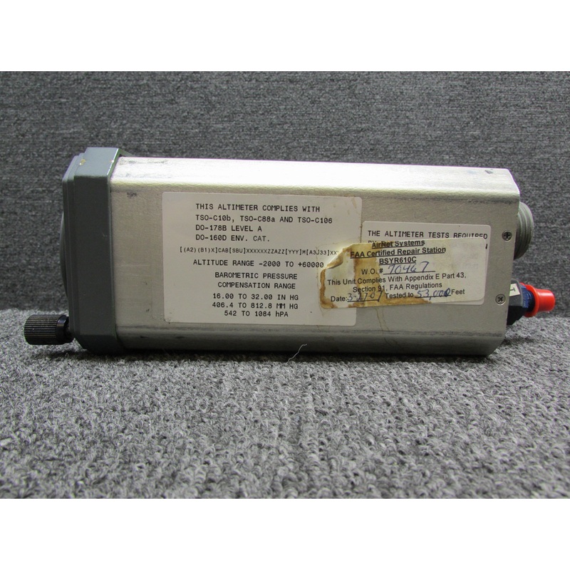 70257N01D02 Ametek AM-250 Barometric Altimeter (28 VDC)