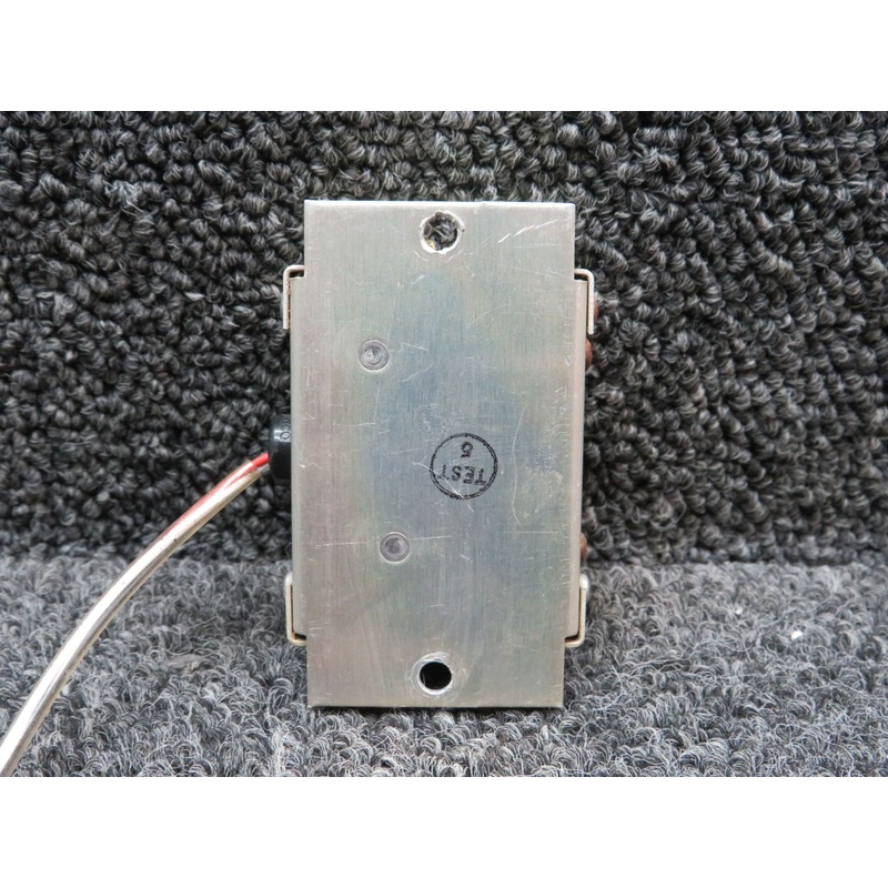 B-00363-1 (Alt: 58-380105-1) Beech A36 Lamar Courtesy Light Timer (Volts: 28)
