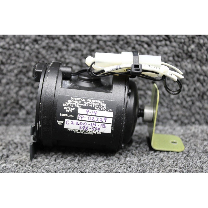 C2200-L4-1B (Alt: 598-599) Airpath Compass Indicator with Bracket (Lighted)