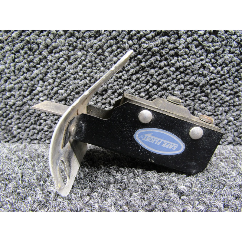 148-7 (Alt: 548-262) Safe Flight Lift Detector