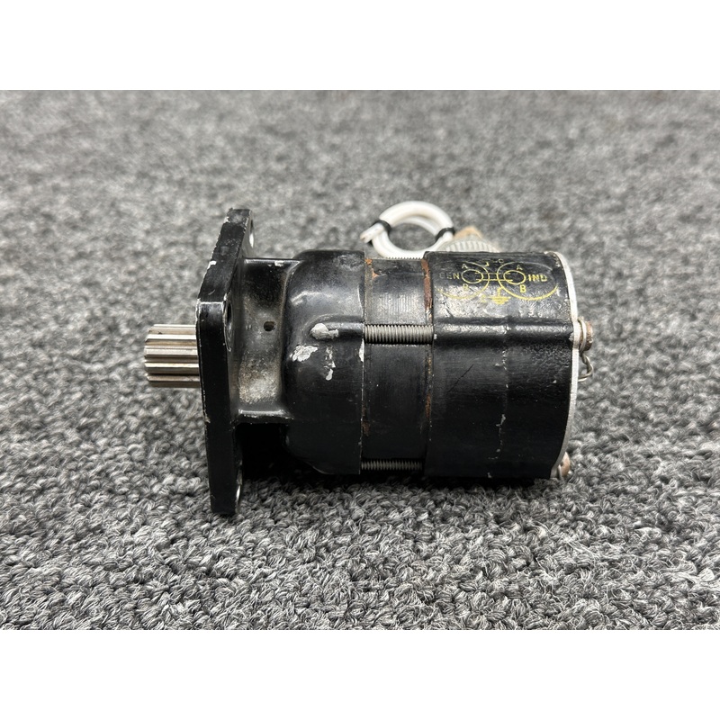 MS25038-4 Lycoming TIO-541-E1C4 AAE TG255-002 2-Pole Tach Generator