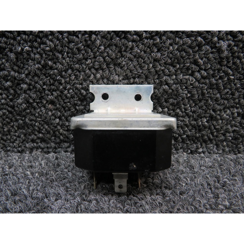 S1668-1 (Use: 1297001-1) Cessna 182N Littelfuse Power Relay Assembly