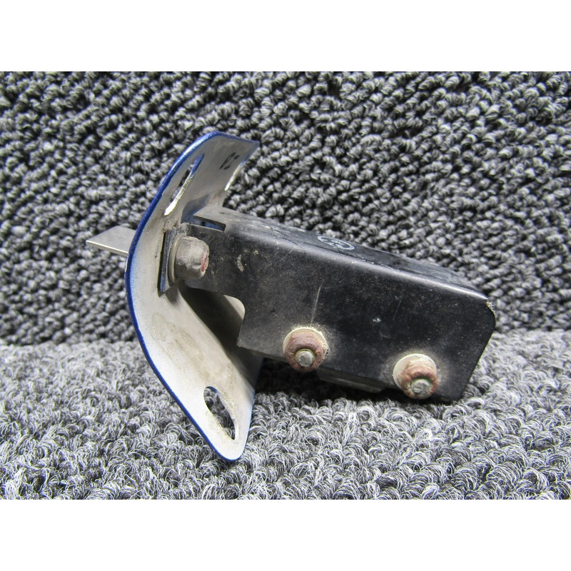 548-262 SafeFlight Flight Detector (14V)