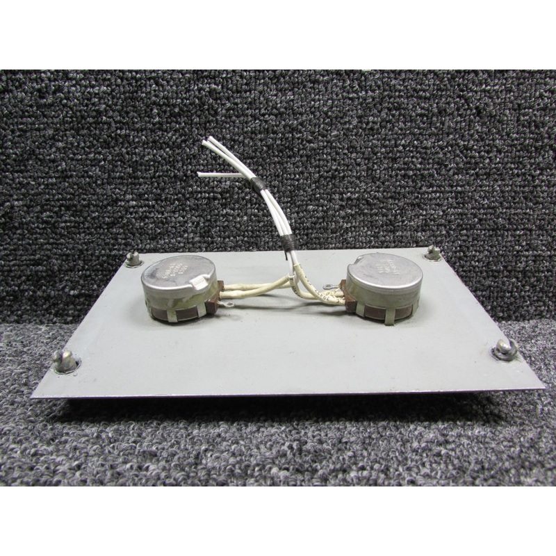 Fokker F-27-200 Radio and Co-Pilot Dimmer Switches