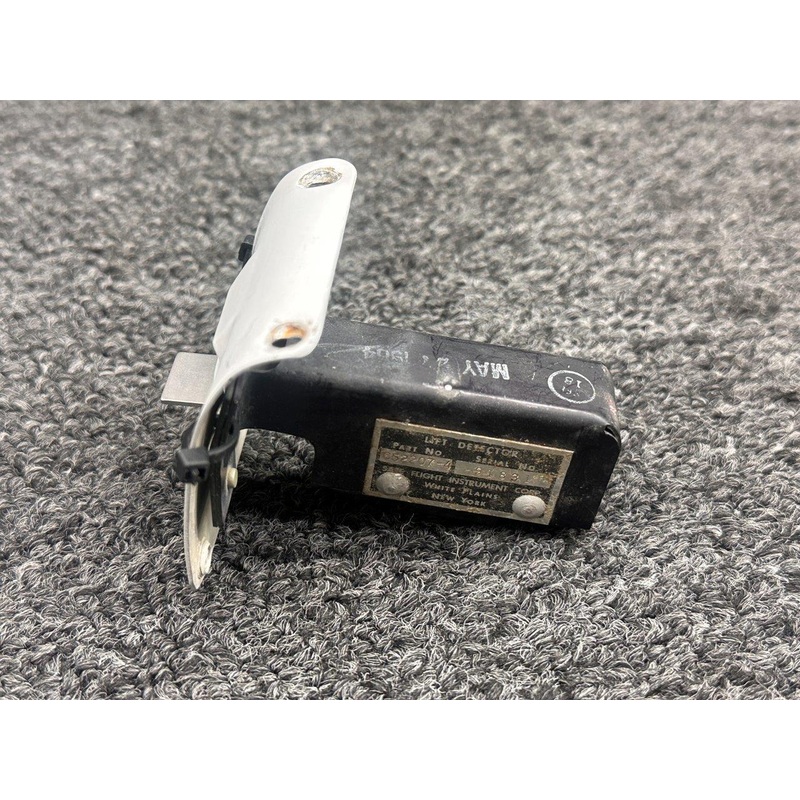 C52207-4 Piper Safe Flight Lift Detector Assembly