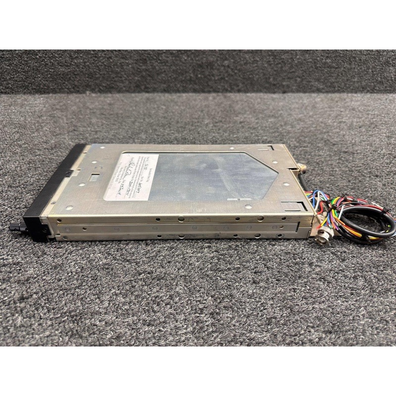 430-6090-100 Apollo SL70 Mode C Transponder with Tray and Mods