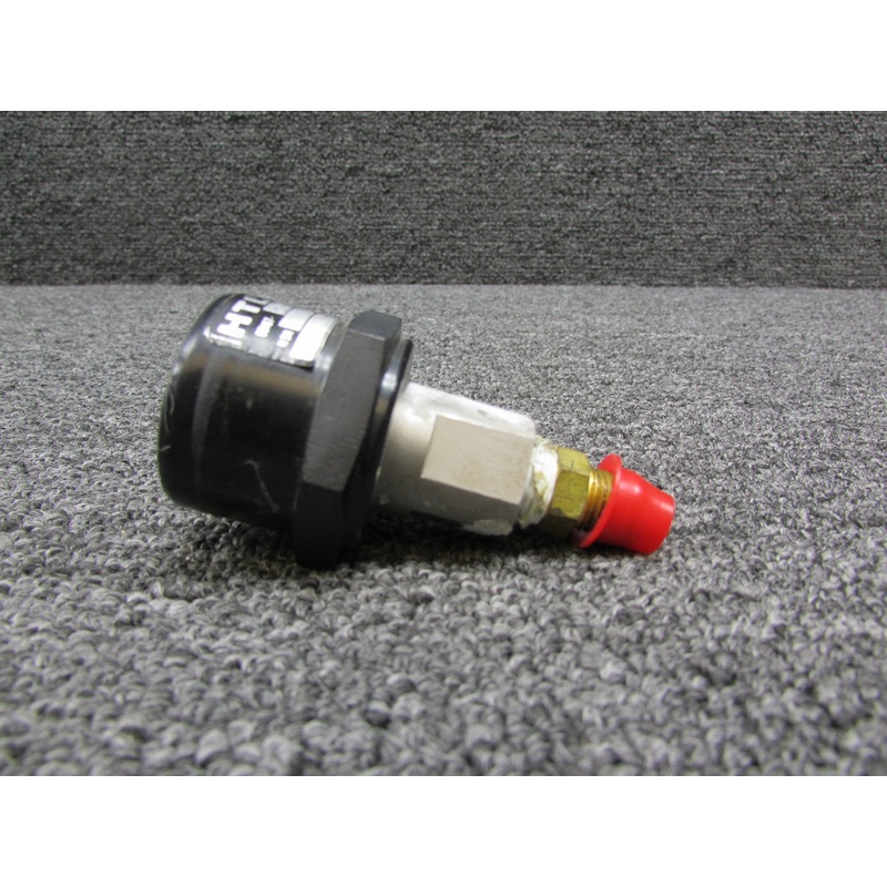 05167-6901-830 HTL Hydraulic Pressure Indicator (Chipped Face)