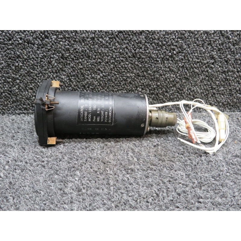 124.1012-7 (Alt: 206-075-678-105) Kratos Oil Temperature-Pressure Indicator