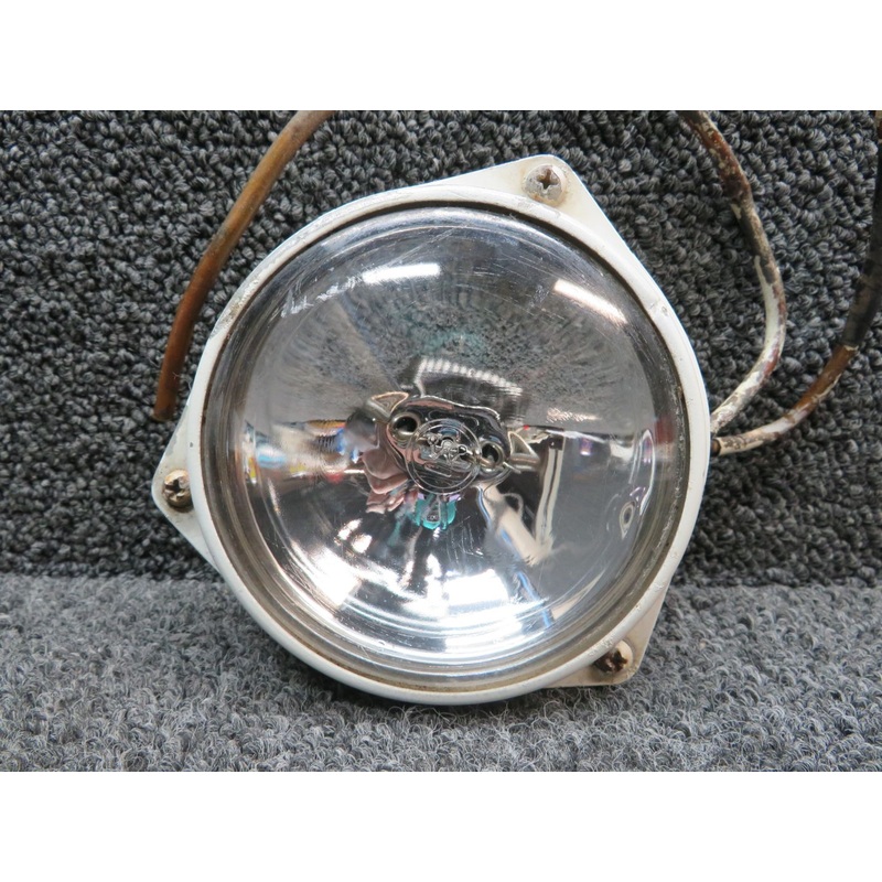 145-54007 Navion Landing Gear Light Assembly (Missing Landing Light Support)