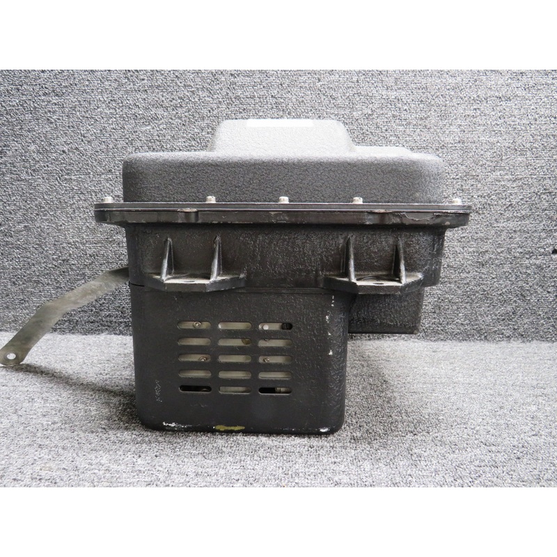 2587335-11 Sperry VG-311 Flight Systems Vertical Gyro Instrument