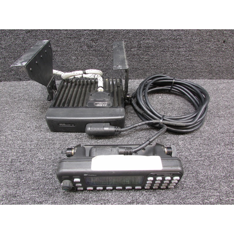 M01HX+832W Motorola MS2000 VHF Radio