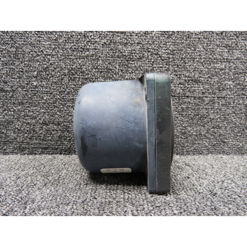 267-901-003M (Alt: 100-38006-47) Gull Airborne Fuel Quantity Indicator (Worn)