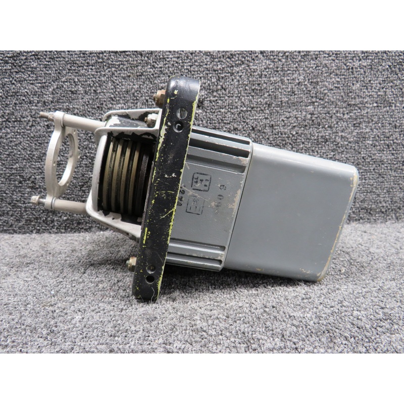 501-1067-01 (Alt: 6600163-1) JET SA-142A Servo Actuator with Mods (V: 28)