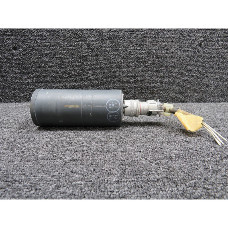 162BL507D Lewis Outside Air Temperature Indicator 28V with Connector