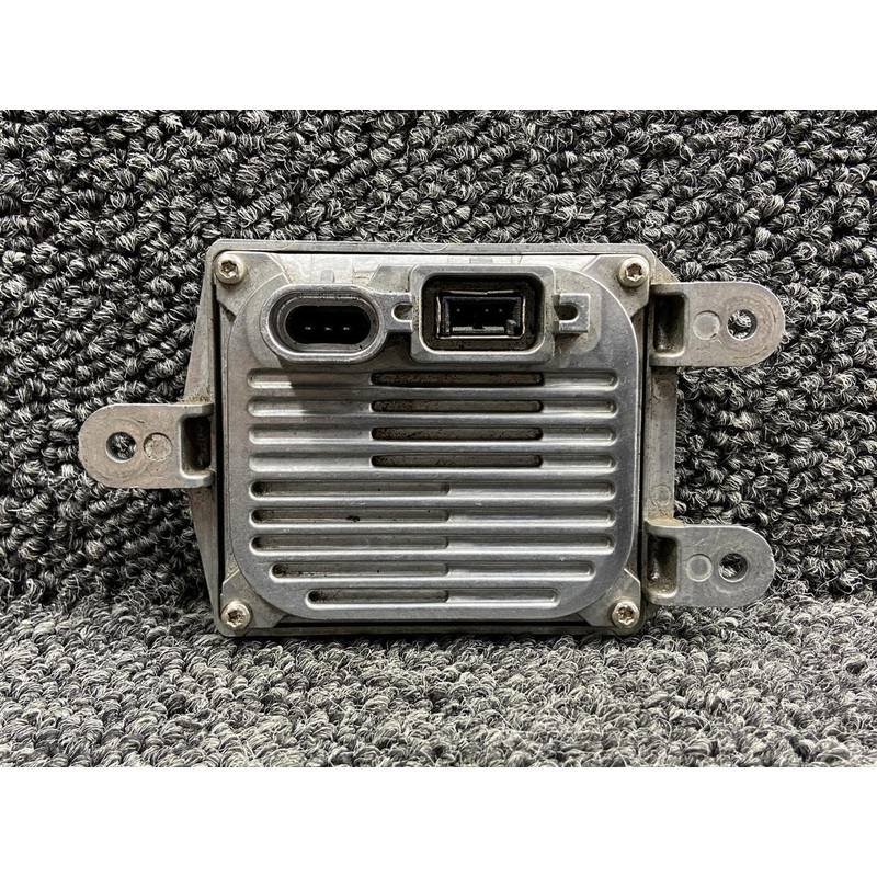 XV4A-24 XE Vision HID Discharge Light Ballast (Volts: 18-32) (Minus Connector)