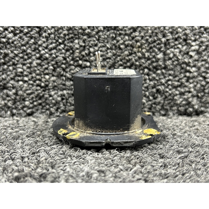 T40B45 ENM Hour Meter Indicator (10-80V, Hours: 8568.50)