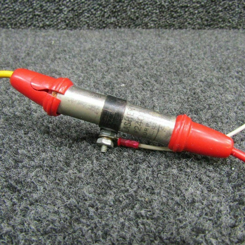 2400 Piper PA-31T Kay Lab Flasher (C20)