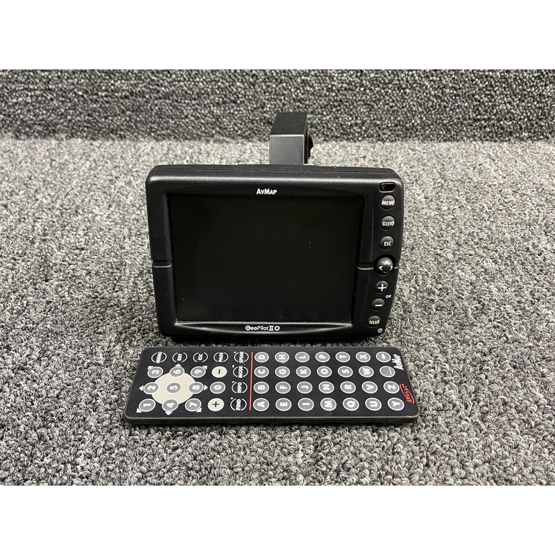 P1MH451AAM1 AvMap GPS w Mounting Bracket & Controller (10-30V)