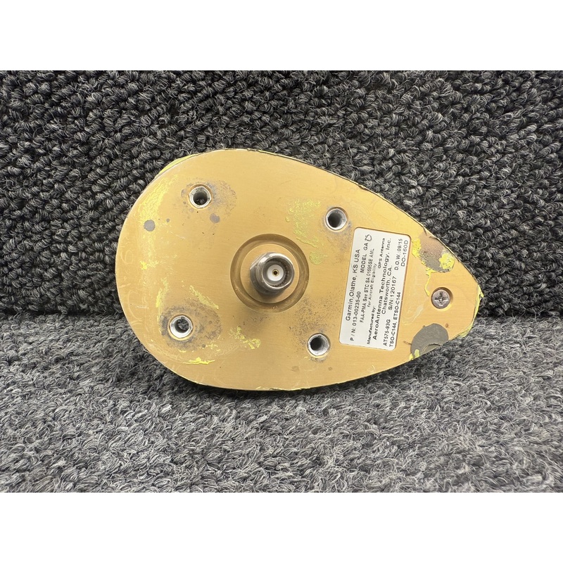 013-00235-00, AT575-93G Garmin, AeroAntenna GA-35 GPS WAAS Antenna (Worn Paint)