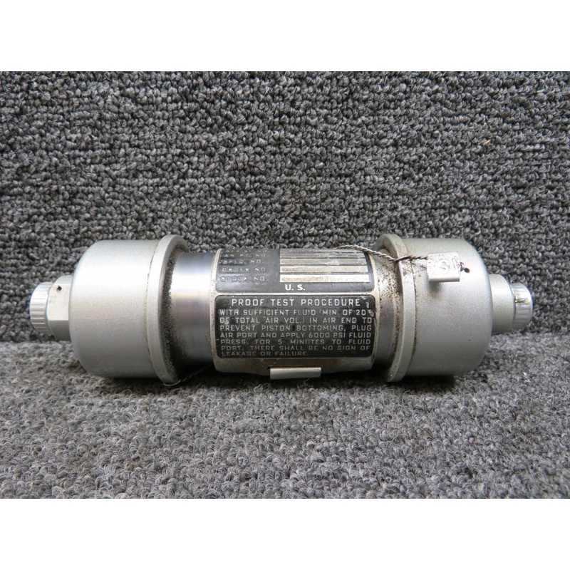 1356-593105 Parker Hannifin Hydraulic Accumulator (New Old Stock)