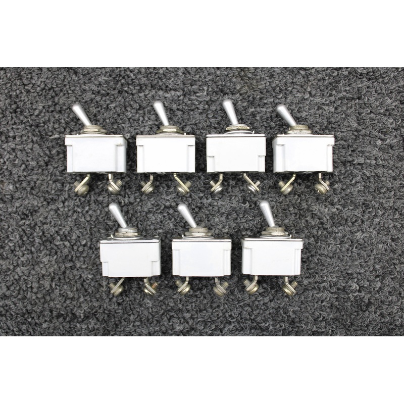 7270-5-5, 7270-5-10, 7270-5-20 Klixon Toggle Switch Set of 7 (Amps: 5, 10, 20)