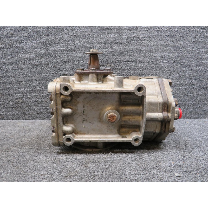R206-16482 York AC Compressor with Mount