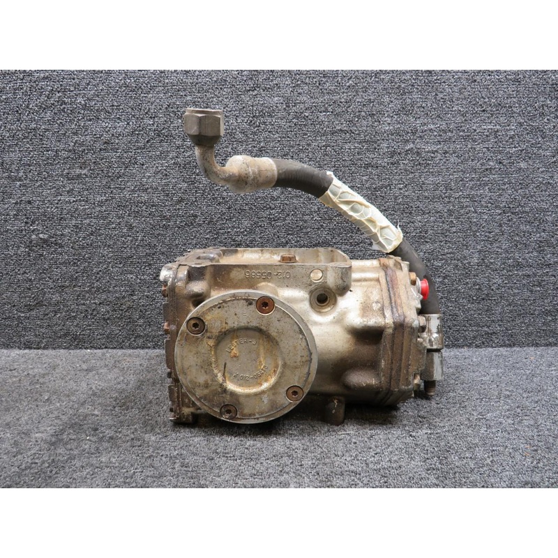 R206R-20662 York AC Compressor with Hose
