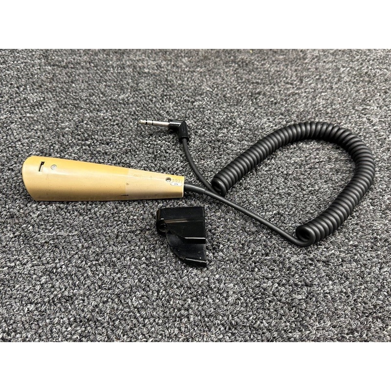 62800-001 Telex 100T Handheld Microphone with Mount