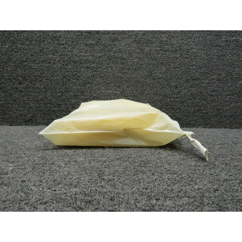 P01074-101 (Alt:P01075-101) EAM XF-35 Adult-Child Life Preserver (Display-Art)