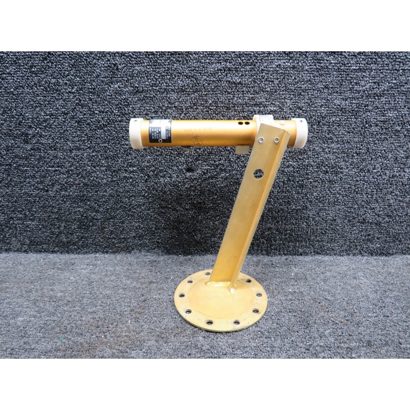 020-924-002 (Alt: 9910082-17) Gull Airborne Fuel Quantity Tank Unit