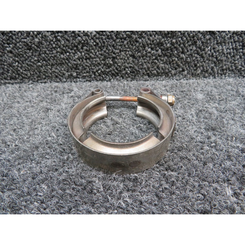 18276-150R81152 Aeroquip V-Clamp Assembly