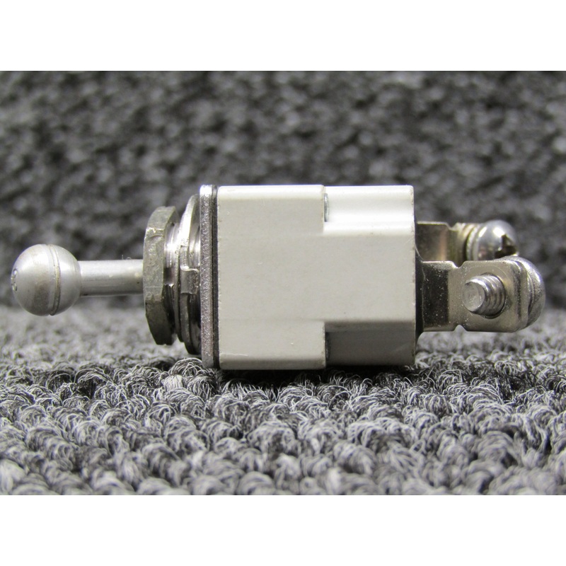 7270-1-35 Klixon Circuit Breaker Switch