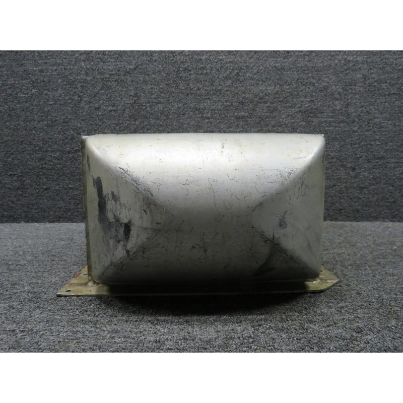 8538249 (Alt: 6608060-2) Harrison HE-29-183 Engine Oil Heat Exchanger