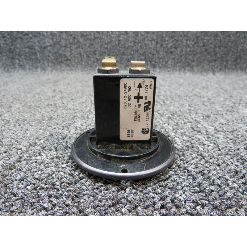 LR42455 (USE: 32658-002) Hobbs Hour Meter (Volts: 12-24) (Hours: 1320.1)