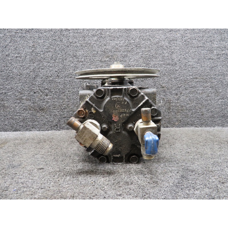 2380155-5 Gates Learjet Compressor and Pulley Assembly (Corroded) (Core)