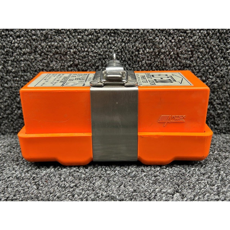 453-0190 Artex ELT-200 Emergency Locator Transmitter with Tray, Switch, Antenna