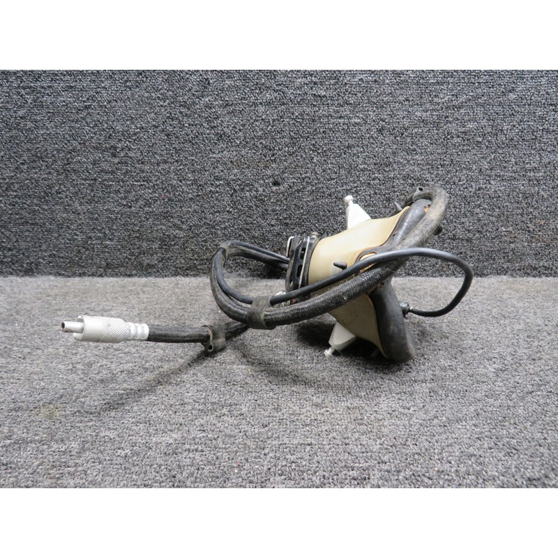 Puritan-Bennett Demand Diluter Regulator (No Data Plate) (Worn Foam)