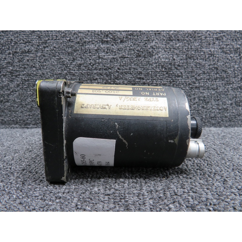 2100-501 Burton ABU-6/A Aircraft Accelerometer (Chipped Faceplate) (Worn Knob)