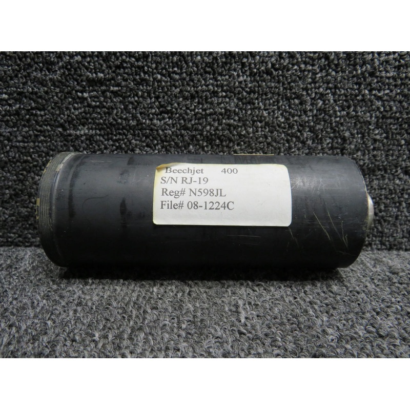 397-04844 Meggitt Dual Oil Temp. & Press. Indicator (Broken Glass, Parts) (Core)