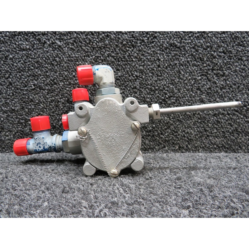 HE780-7 Janitrol Fuel Selector Assembly RH