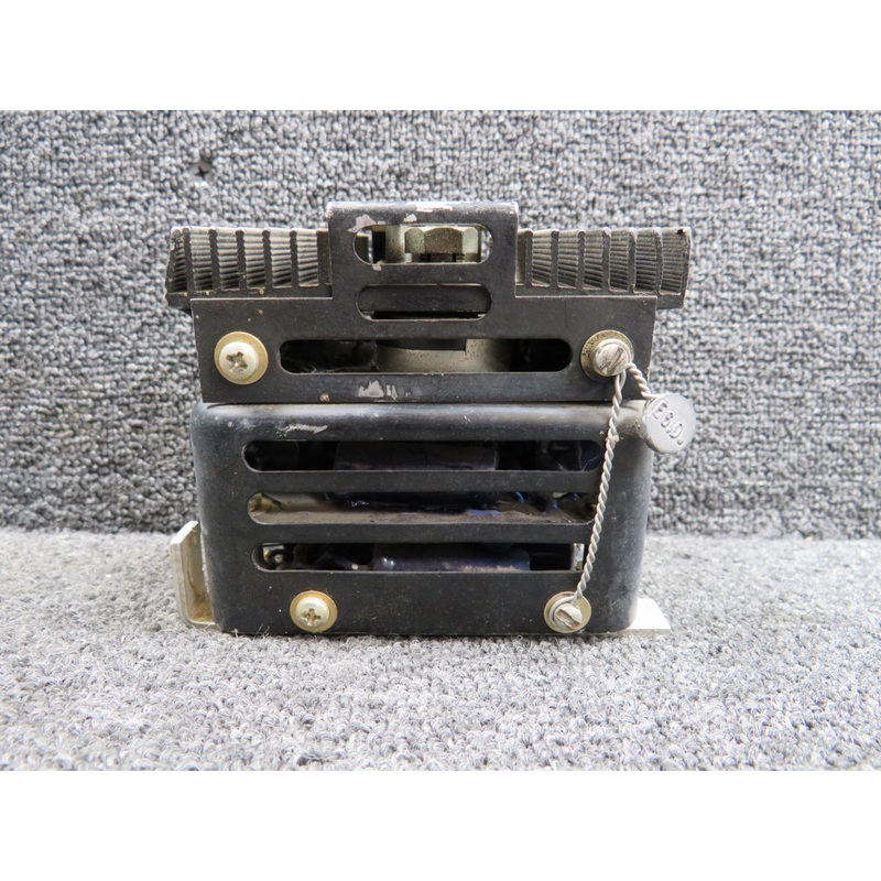07639-CSV1105-20 AMF Voltage Regulator (28V)