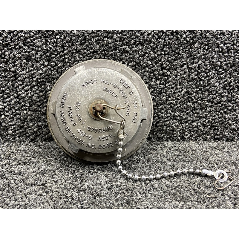 431-9 Shaw Aero Fuel Cap with Chain